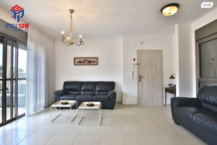 דירה, הנוטר, קרית חיים מזרחית, חיפה