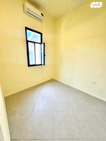 דירת גן, חסידי האומות 6, מכללת תל אביב יפו, דקר, תל אביב יפו