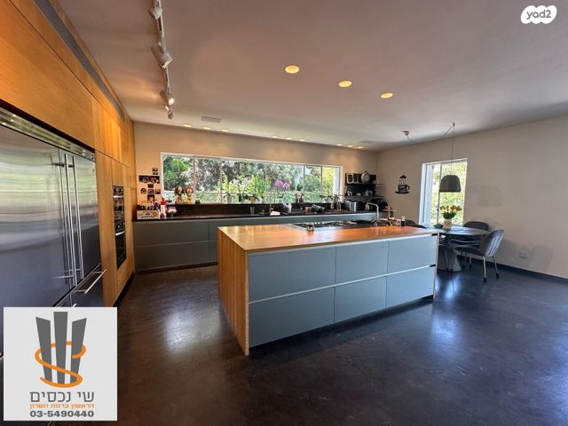 בית פרטי/ קוטג', קרית יערים, רמת השרון