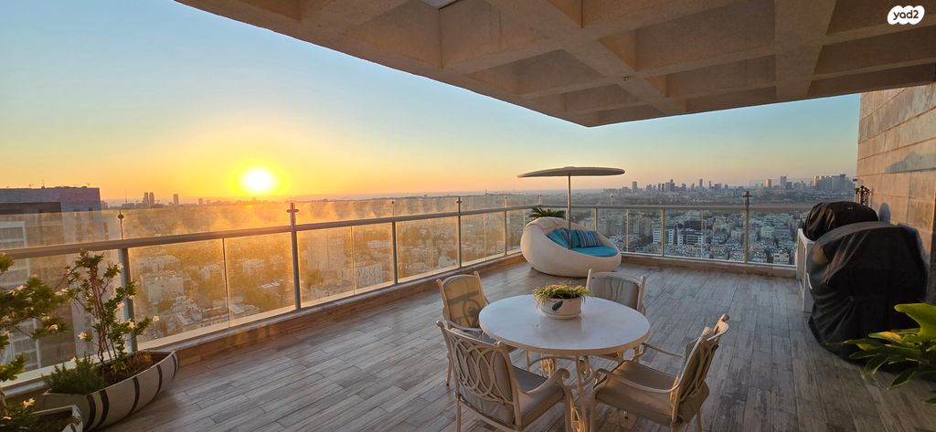 גג/ פנטהאוז, דגניה, ח-501, חולון