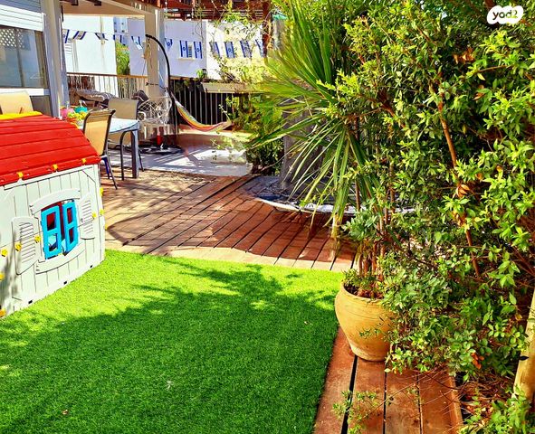 בית פרטי/ קוטג', נחל הירמוך, הנחלים, מודיעין מכבים רעות