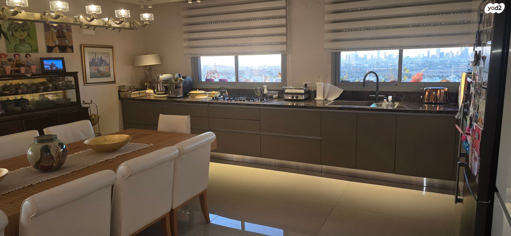 גג/ פנטהאוז, דגניה, ח-501, חולון