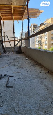 דירה, השר שפירא, דרום מערב ותיק, בת ים