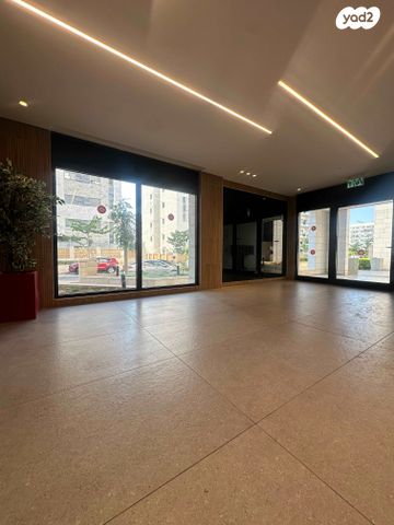 גג/ פנטהאוז, דוריף, עיר היין, אשקלון