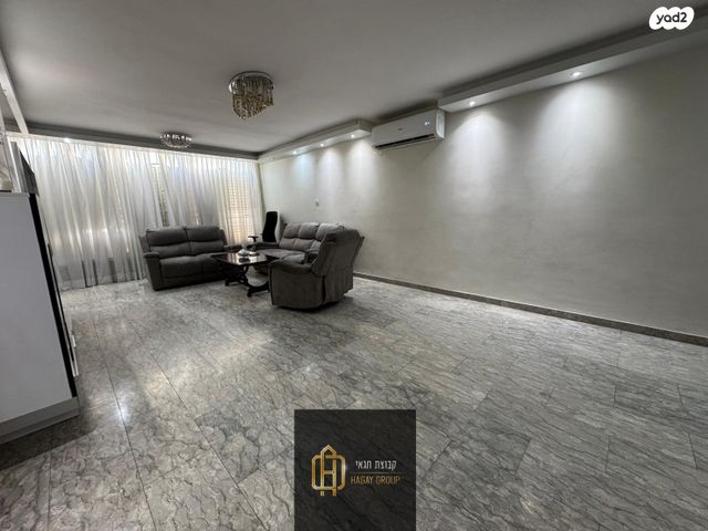 דירה, שדרות דוד המלך 10, חסכון ג, לוד