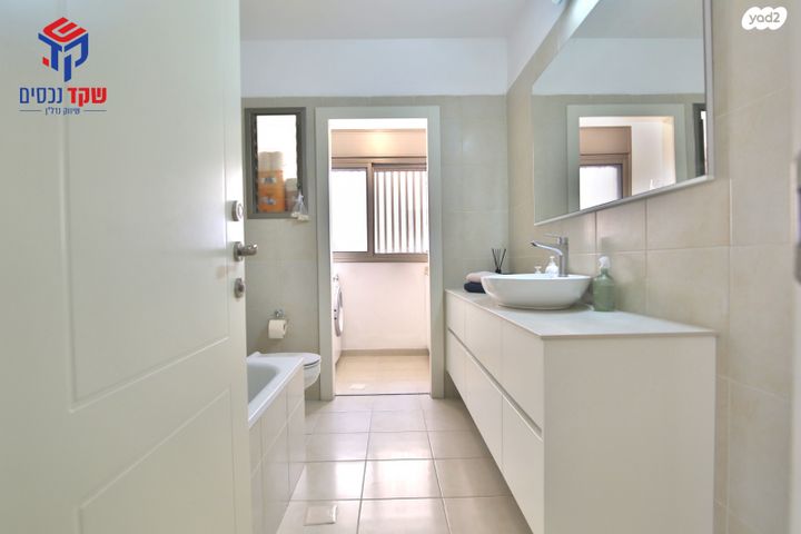 דירה, הנוטר, קרית חיים מזרחית, חיפה