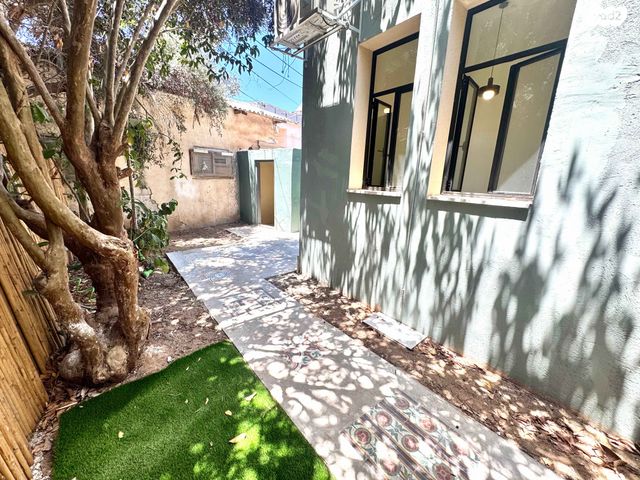 דירת גן, חסידי האומות 6, מכללת תל אביב יפו, דקר, תל אביב יפו