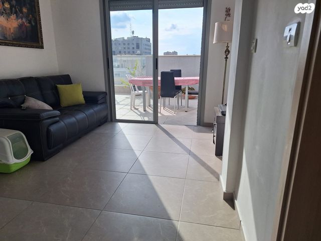 דופלקס, רמב"ם, פתח תקווה