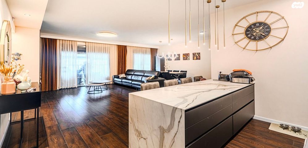 גג/ פנטהאוז, דוריף, עיר היין, אשקלון