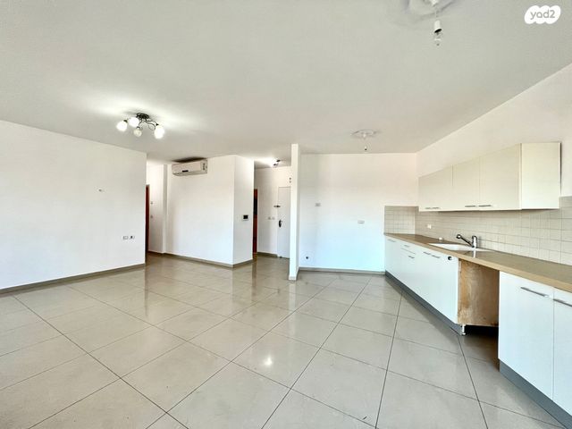 דירה, לח"י 10, רמת אפרים, נתניה