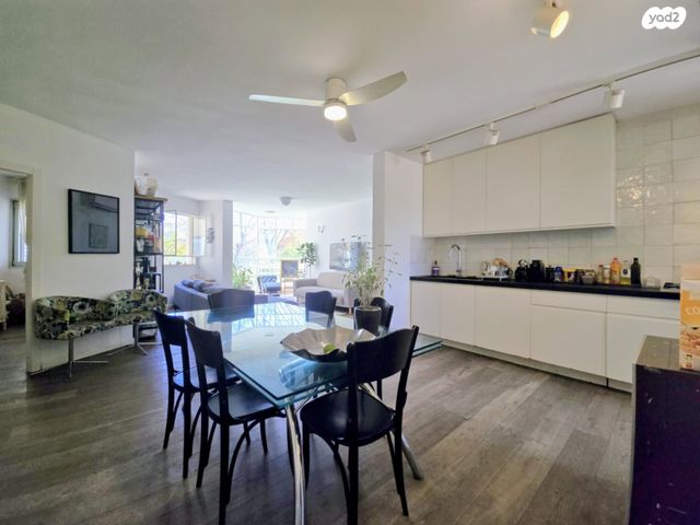 דירה, חטיבת אלכסנדרוני, קרית ויצמן, רעננה