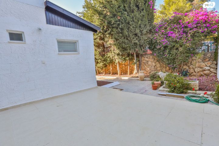 דירת גן, הפסגה 27, אריאל