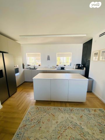 דירה, תכלת, אבני חן, מודיעין מכבים רעות