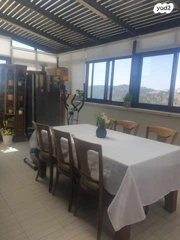 גג/ פנטהאוז, אבנר חי שאקי, גילה, ירושלים