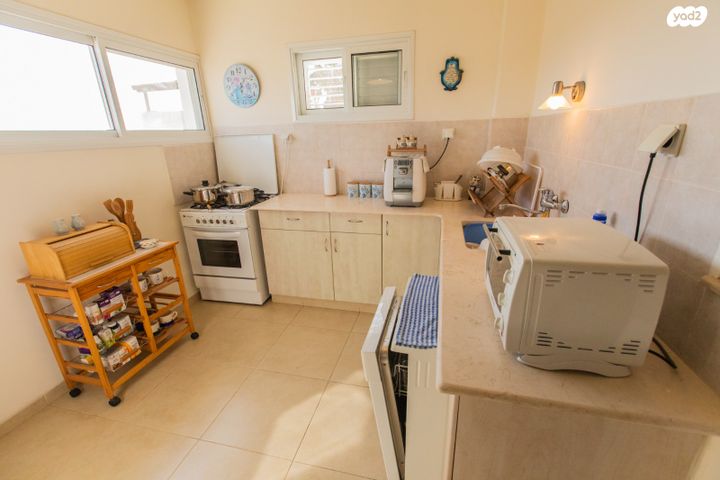 דירת גן, הפסגה 27, אריאל