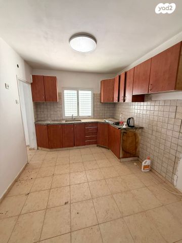 רחבת הלח"י 1022