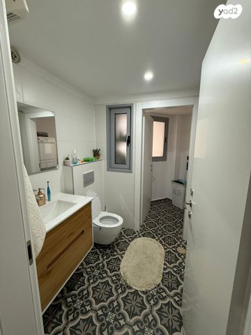 דירה, אשכולית, רמות הרכס, באר שבע