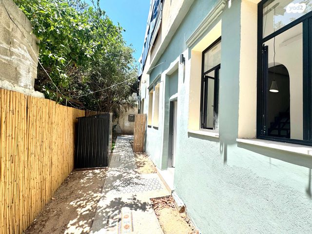 דירת גן, חסידי האומות 6, מכללת תל אביב יפו, דקר, תל אביב יפו