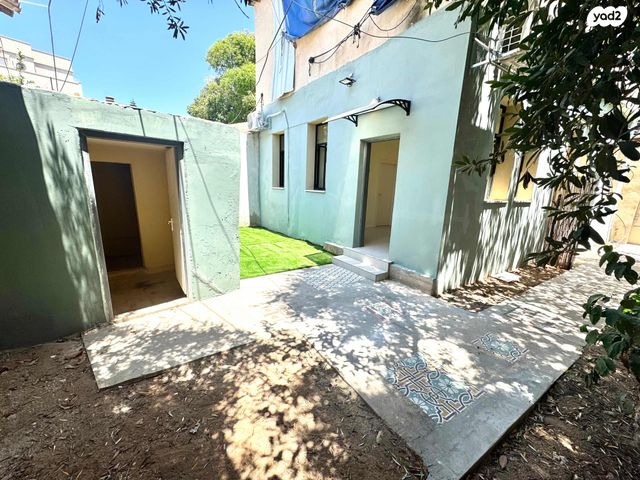 דירת גן, חסידי האומות 6, מכללת תל אביב יפו, דקר, תל אביב יפו