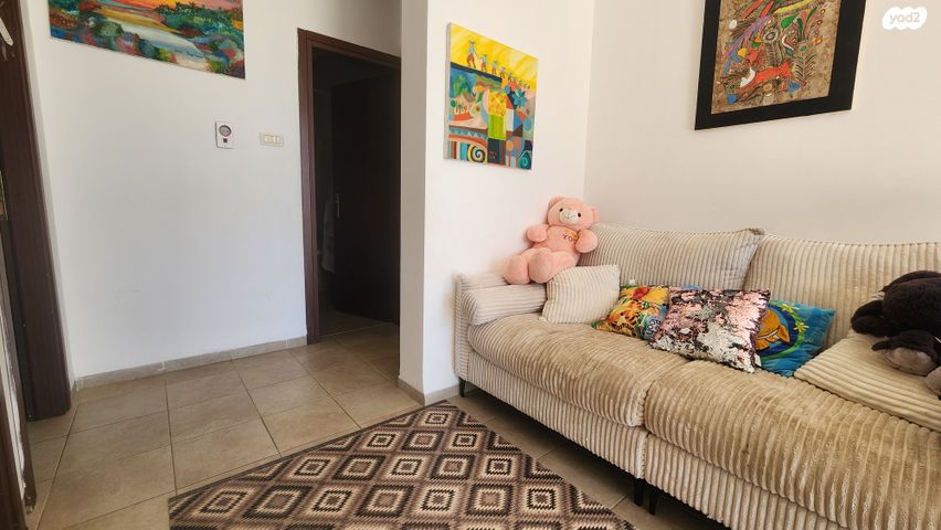 בית פרטי/ קוטג', לבנים