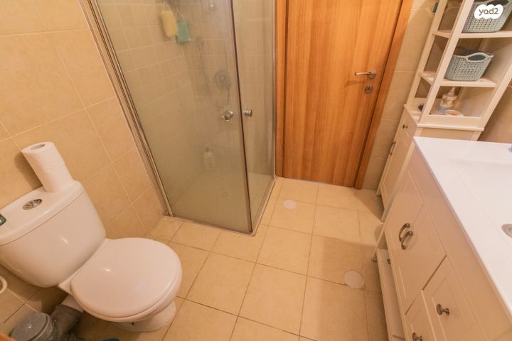 דירת גן, הפסגה 27, אריאל