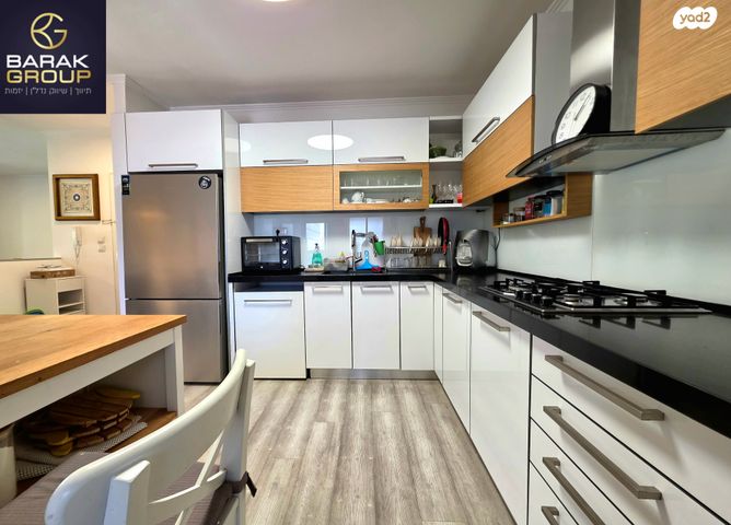 דירה, יוסף 12, קרית השרון, נתניה