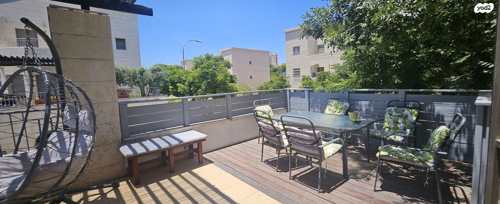 בית פרטי/ קוטג', שני 3, מודיעין מכבים רעות