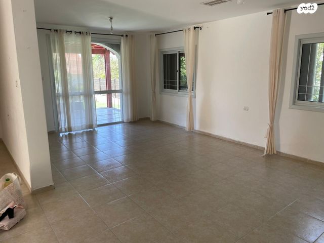 בית פרטי/ קוטג', להבים