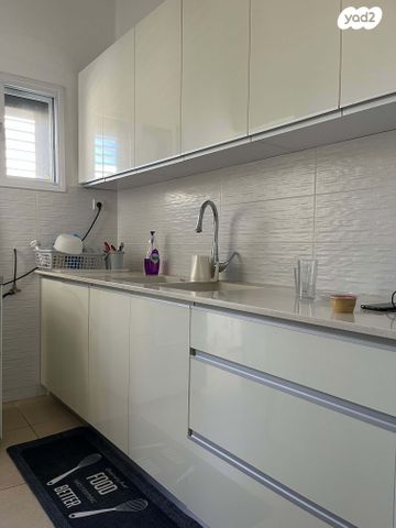 דירה, ארלוזורוב, הדר מרכז, חיפה