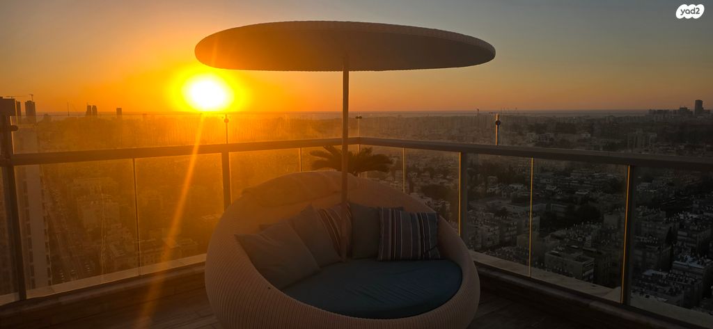 גג/ פנטהאוז, דגניה, ח-501, חולון