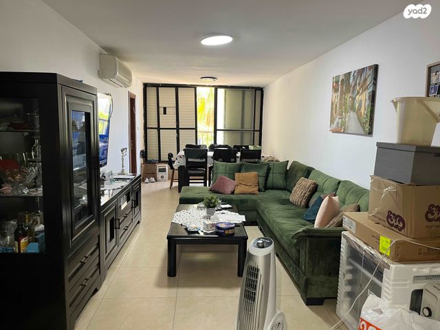 דירה, מחרוזת, יפו ד', גבעת התמרים, תל אביב יפו