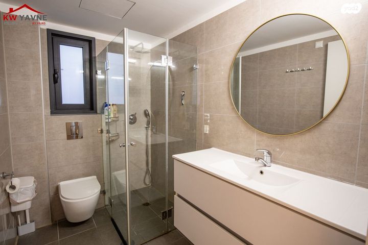 דירה, רחל המשוררת, נאות שמיר, יבנה