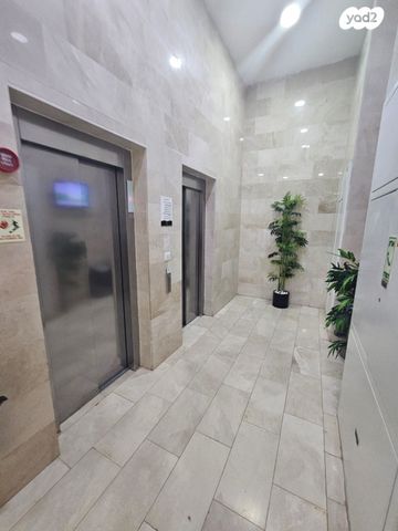 דירת גן, רפיח ים, נתיבות מערב, נתיבות