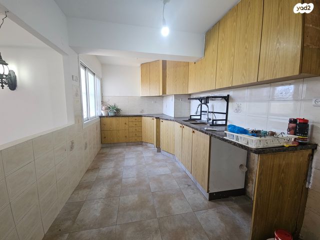 דירה, נחל הבשור, מכללת תל אביב יפו, דקר, תל אביב יפו