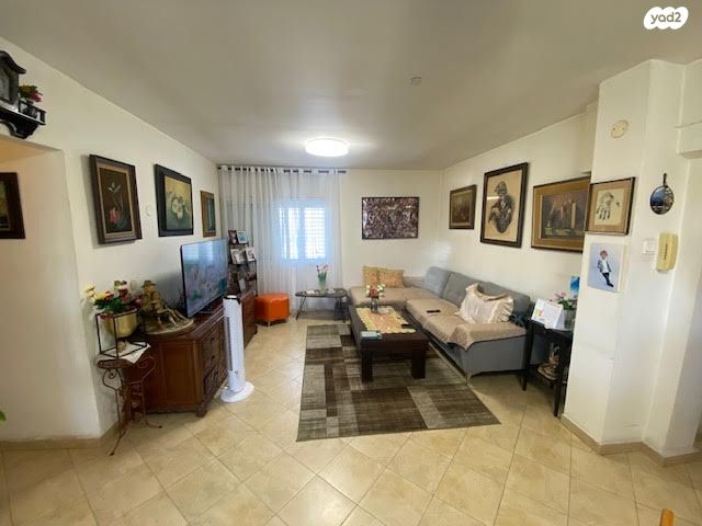 גג/ פנטהאוז, סוקולוב, אגרובנק, חולון