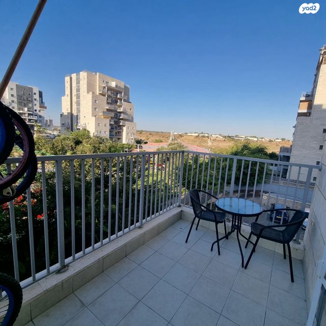 דירה, שבט יהודה 4, אחיסמך, לוד