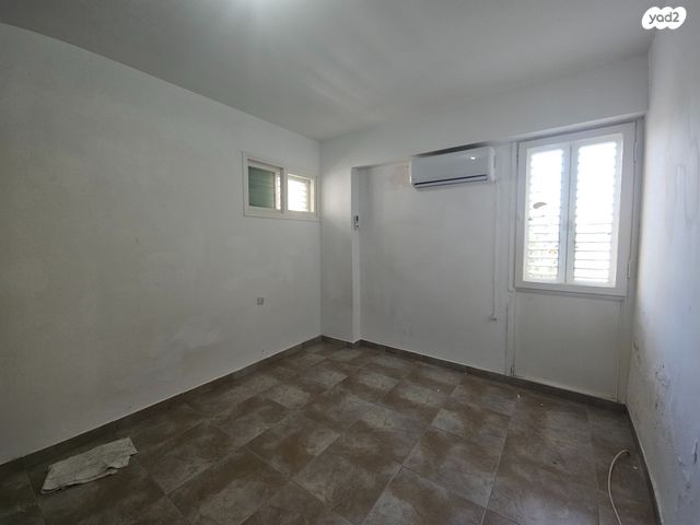 דירה, נחל הבשור, מכללת תל אביב יפו, דקר, תל אביב יפו