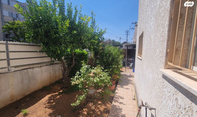 בית פרטי/ קוטג', החבצלת, קרית עקרון