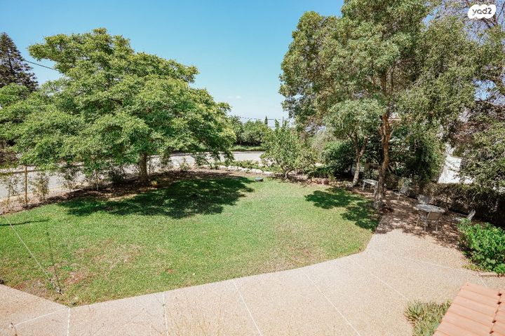 בית פרטי/ קוטג', גילון