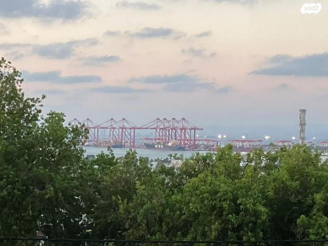 דרך יד לבנים 32