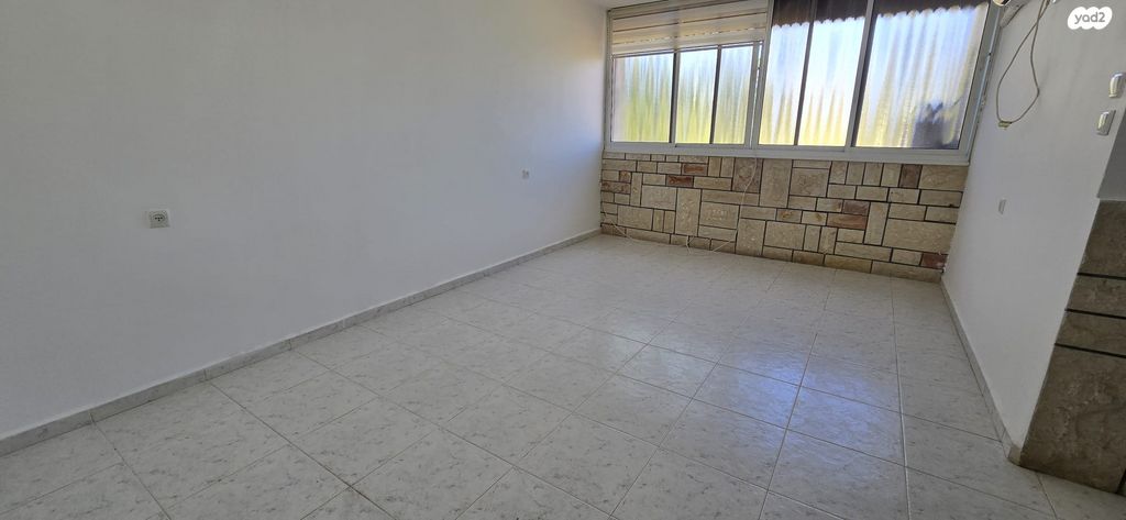 דירה, מורד הגיא, אשכול, כרמיאל