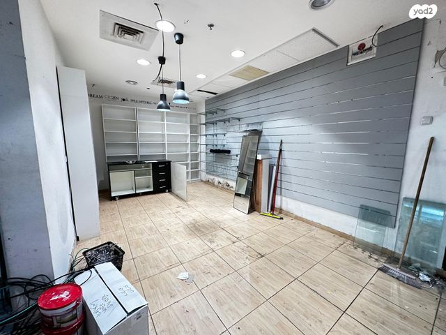 חנויות/ שטח מסחרי, מורד הגיא, הפרסה, כרמיאל