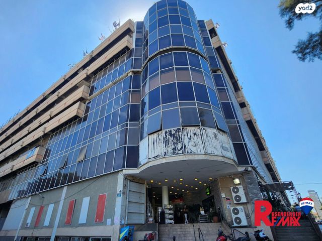 דרך בן צבי 84