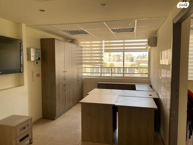 משרדים, הרצל, ראשון לציון