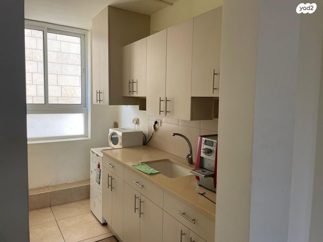 משרדים, הרצל, ראשון לציון