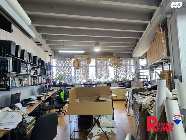 חנויות/ שטח מסחרי, דרך בן צבי 84, אזור תעסוקה צומת חולון, תל אביב יפו