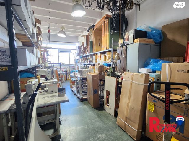חנויות/ שטח מסחרי, דרך בן צבי 84, אזור תעסוקה צומת חולון, תל אביב יפו