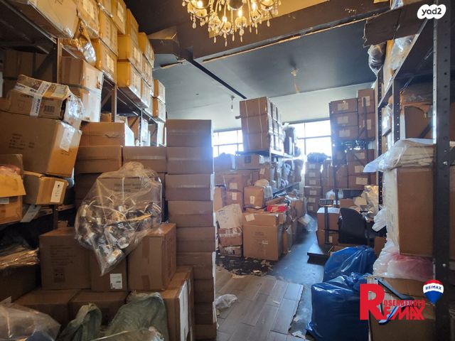 חנויות/ שטח מסחרי, דרך בן צבי 84, אזור תעסוקה צומת חולון, תל אביב יפו