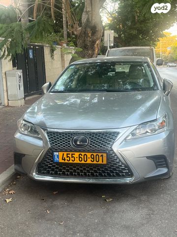 מודעת רכב לקסוס CT