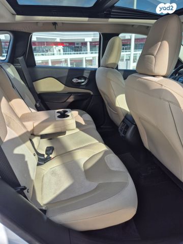 ג'יפ צ'ירוקי